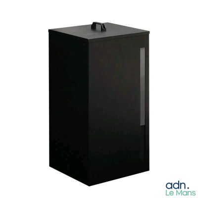 an image of a black box with a black handle