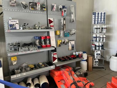 many different types of tools on the shelves in the store