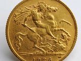 une image représentant une pièce d'or sur laquelle figure un cheval