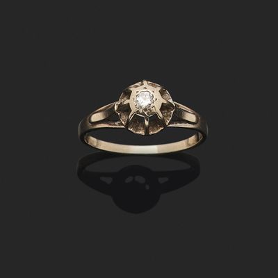 une bague en or et diamants