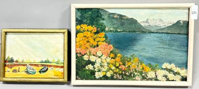 deux tableaux représentant des bateaux sur l'eau, à côté d'un tableau représentant des montagnes