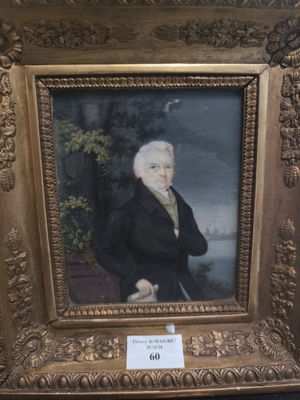 tableau représentant un homme en costume noir, muni d'une canne, dans un cadre doré