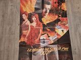 une affiche du film de James Bond