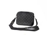 Sac à bandoulière Louis Vuitton en toile Monogram noire
