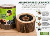 une photo d'un barbecue en bois