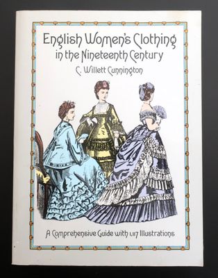 une illustration représentant un livre avec une image de femmes du XIXe siècle