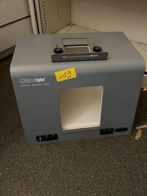 an image of a microwave that is sitting on the floor