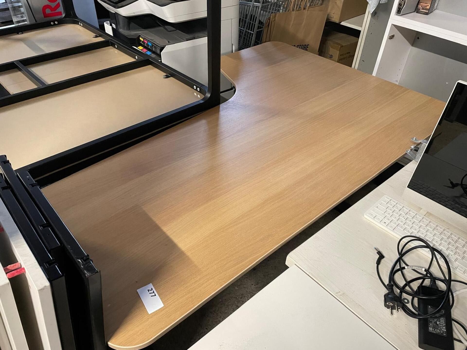 Bureau avec petit retour