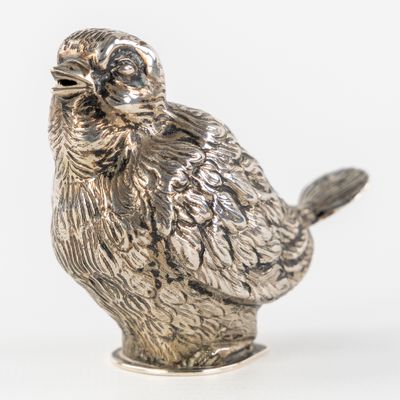 Petit oiseau en argent, Espagne, 1934-1988. Argent.