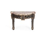 une image d'une petite table avec un plateau en marbre sur un fond blanc
