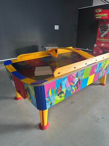 Jeu Skate AIR HOCKEY incurvé, avec monnayeur