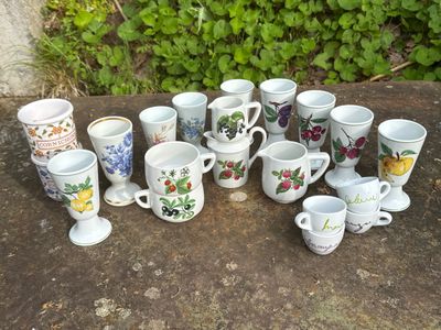 Lots mazagrans et tasses dont les tasses aux citations d'écr…