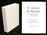 deux livres posés l'un à côté de l'autre sur une table