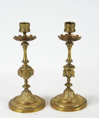 paire de chandeliers anciens en laiton
