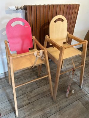 2 chaises bébé en bois. - Photo 1