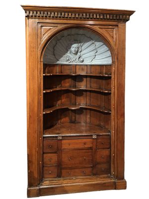 GRAND MEUBLE D'ANGLE En chêne de forme incurvée à trois étag… - Photo 1