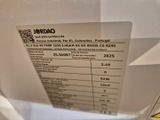 un gros plan d'un ticket de caisse sur une machine