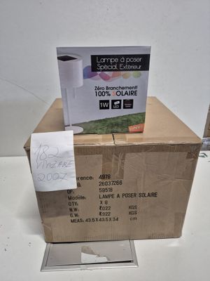 Lot de 8 lampes à poser solaires d’extérieur de la marque Lu…