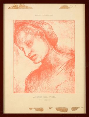 une vieille photo d'une femme les yeux fermés, dans un cadre rouge
