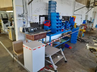 an image of a factory with a bunch of machines