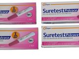 trois boîtes de Suretestazzer sur fond blanc