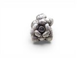 bague fleur en argent sterling avec un centre noir