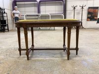Banquette de piano ovale en hêtre mouluré et sculpté reposan… (photo 2)