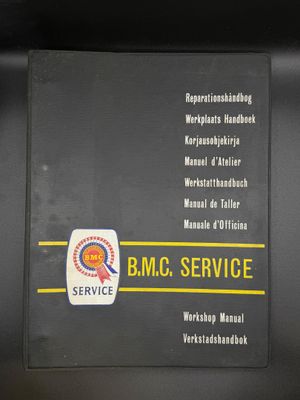 une photo d'un manuel d'entretien pour un service BMC