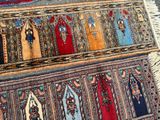 a lot of rugs that are laying on the floor