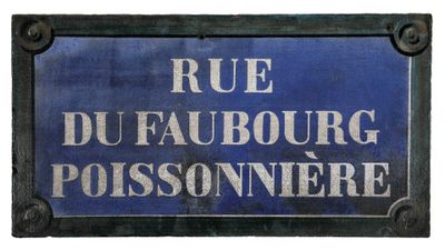 blue sign with white writing on it stating rue du faubourg possonnere