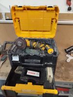 1 perceuse bosch dans boîte dewalt et 1 disqueuse filaire de…
