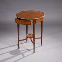 Table de salon en placage de palissandre, acajou et marquete… (photo 2)