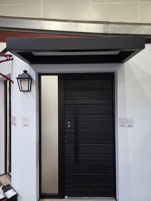 Lot comprenant porte d'entrée bois serrure motorisée de marque Zilten  - Photo 1