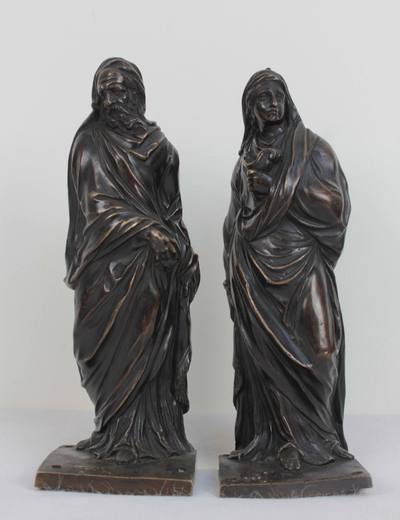 Objets d'art & Curiosités