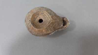 Lampe à huile en terre cuite à l'antique 3,5 x 8,5 x 5,5 cm …