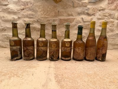 8 B de vin jaune et d'Arbois de 32,5 cl. - Photo 1