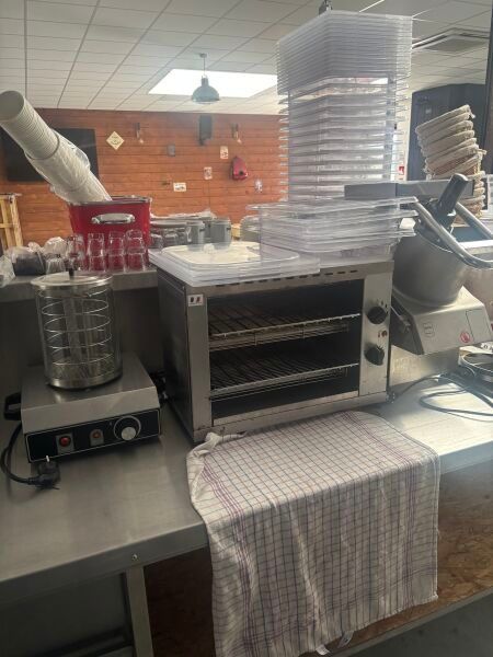 1 machine à hot dog