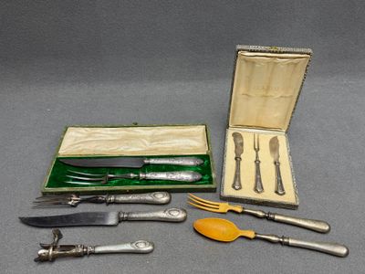 Pièces de service en métal argenté et argent fourré:
