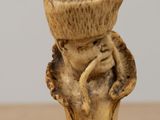 a small vase that is sitting on top of a table