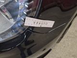 a sticker on the front of a car that says vaunto