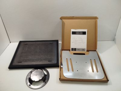 une boîte contenant un appareil électronique quelconque