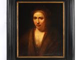 une peinture à l'huile représentant une femme vêtue d'un manteau marron