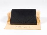 Pochette Louis Vuitton en cuir Epi noir