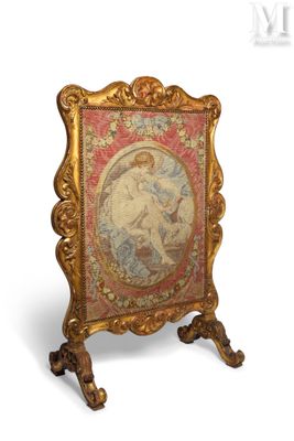 a picture of a gold frame with a picture on it
