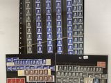 deux séries de timbres sur lesquelles figure l'image d'un homme