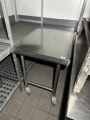 Table inox sur roulettes, 100x60