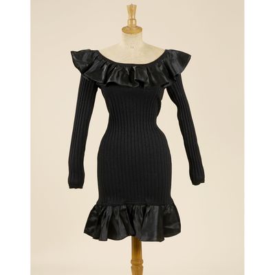 UNGARO Solo donna Paris, Circa 1990, Élégante robe pull en l…