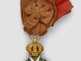 an image of a medal with a star on it