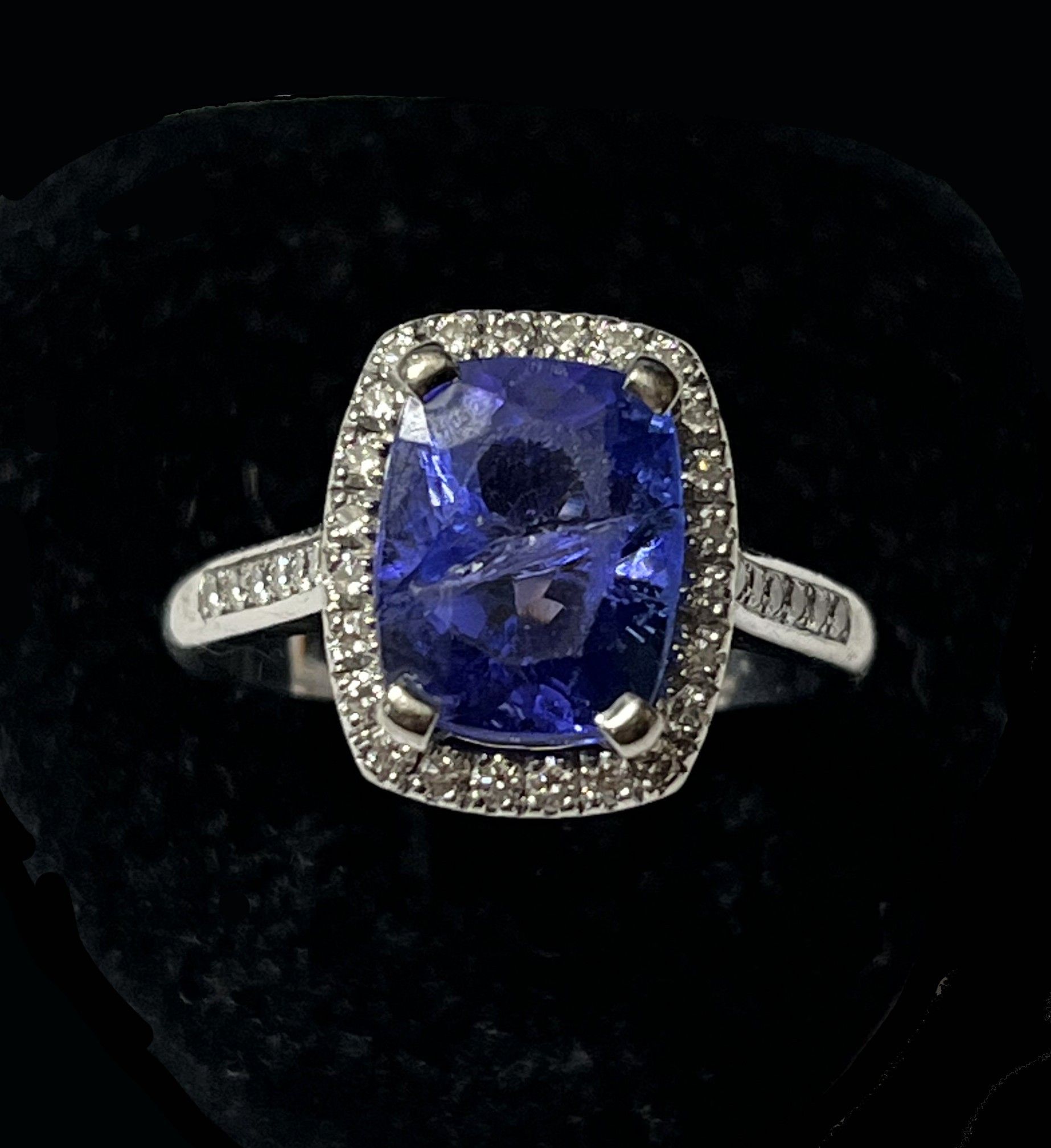 Bijoux & Pierres Précieuses