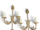 paire d'appliques murales anciennes en laiton avec bougies blanches